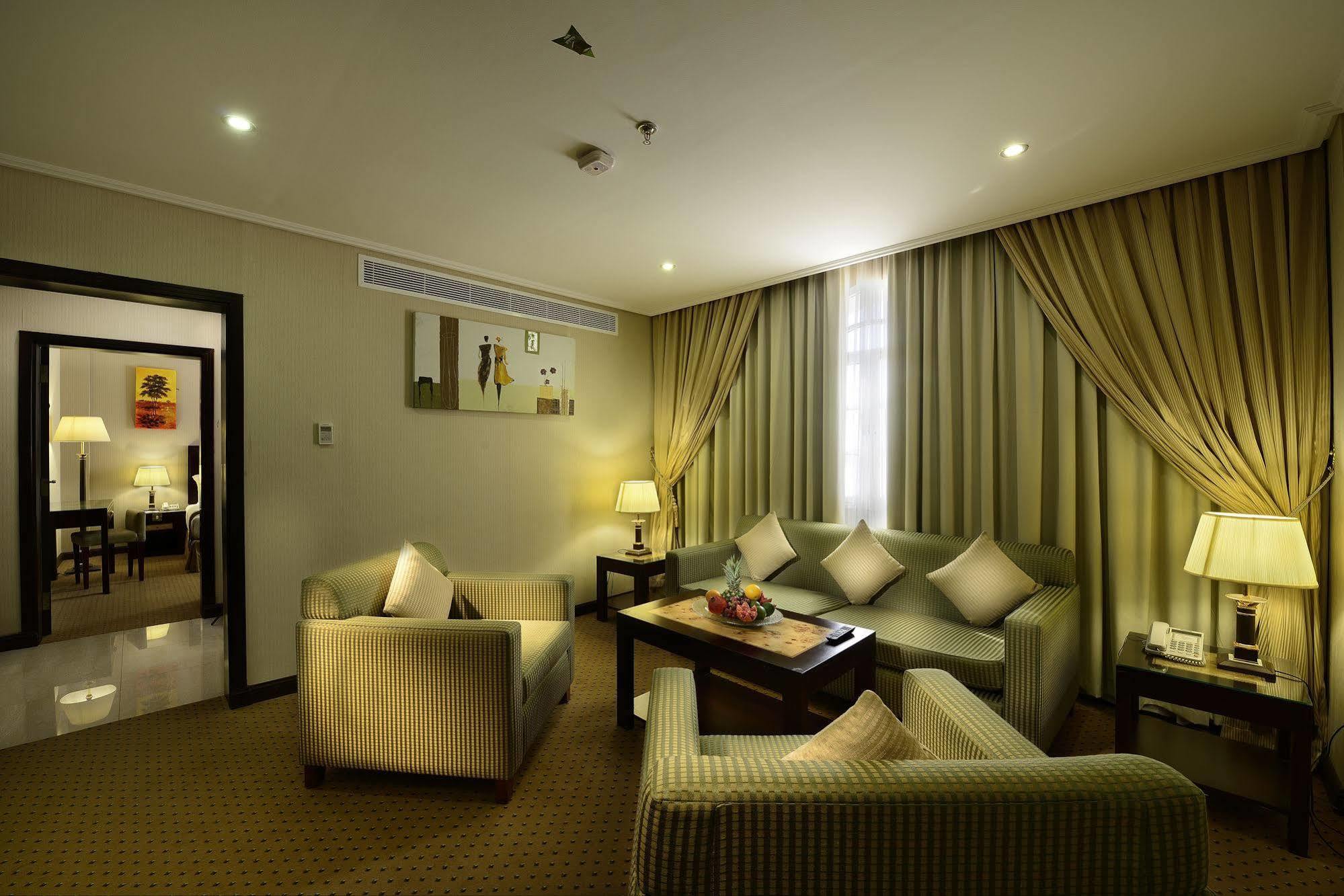 Caesar 3* Muscat