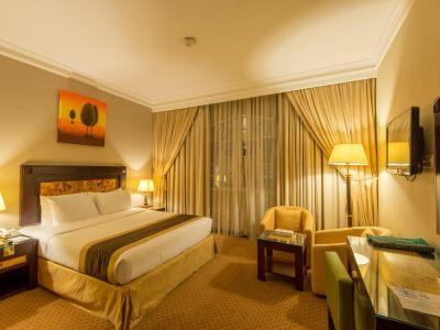 Caesar Hotel 3*